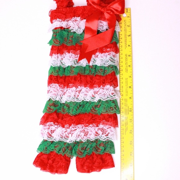Lace Ruffle Holiday Romoer - Picture 5 of 6